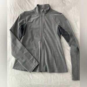 Oysho Activewear Jacket size S color gray